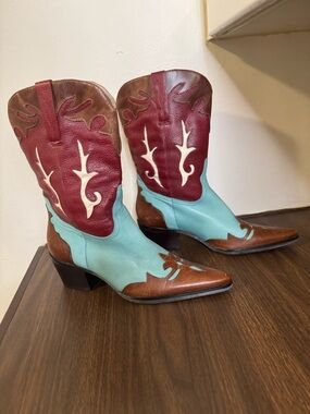 Matisse Leather Western Cowgirl Boots Sz 7.5 Turquoise Red & Brown flame style